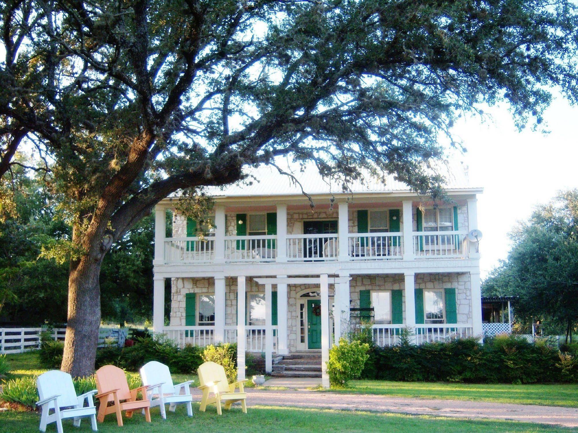Chantilly Lace Country Inn Johnson City Buitenkant foto